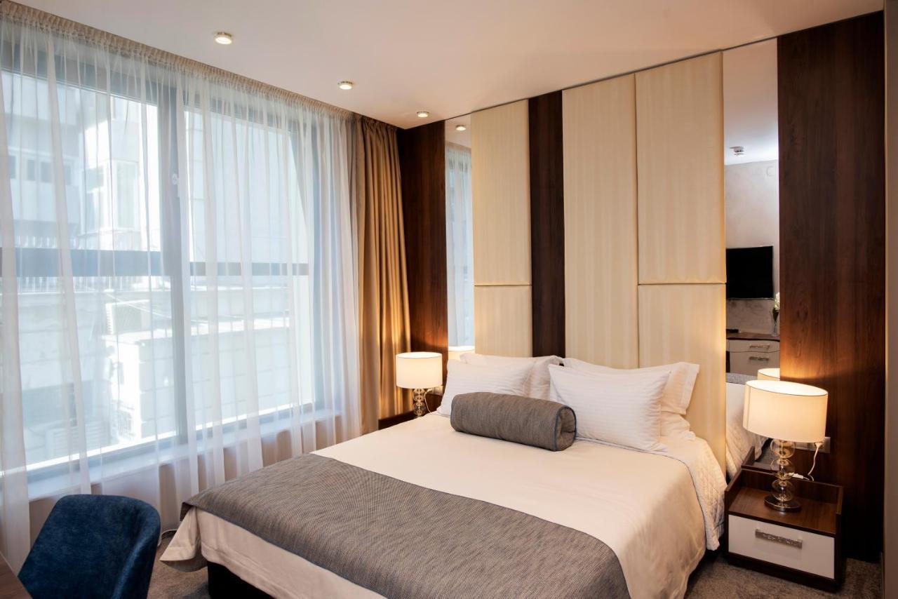 Family Hotel Business Club Шумен Экстерьер фото